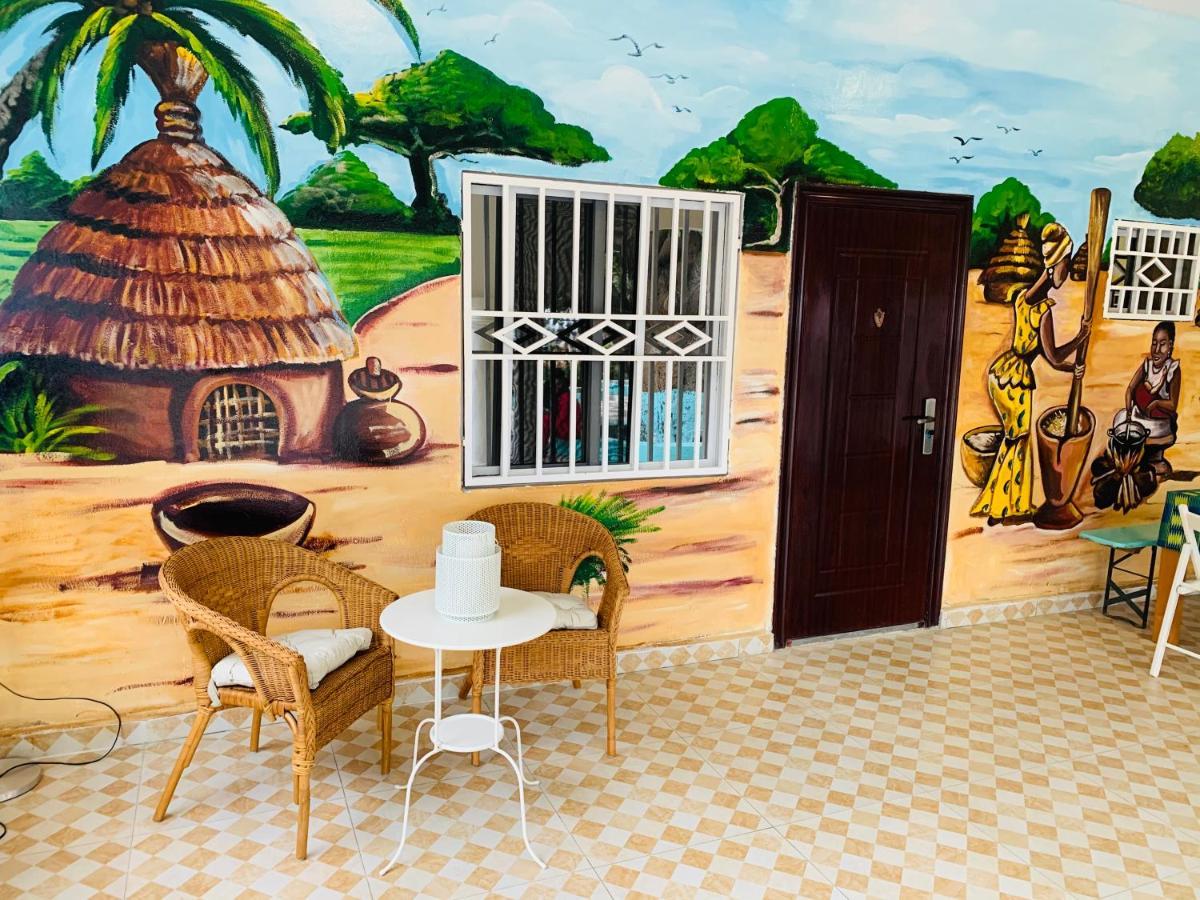 Bajo Kunda - Guesthouse Kololi Exterior foto
